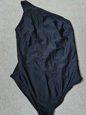 Summersalt Sidestroke One Shoulder One Piece Swimsuit Black 16 Beach Summer